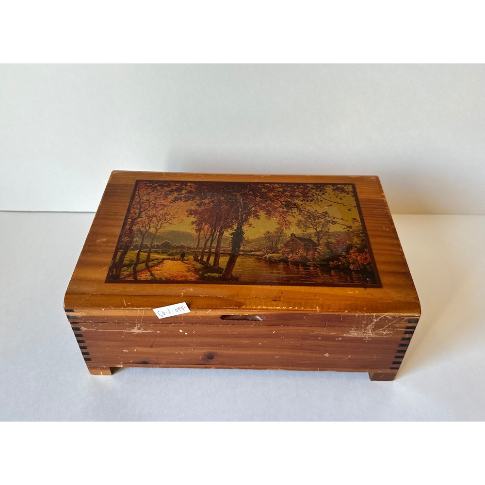 Vintage Cedar Wood Chest Landscape Scene Finger Joint Trinket Box Storage Decor